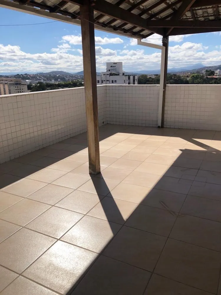 Cobertura, 4 quartos, 195 m² - Foto 2