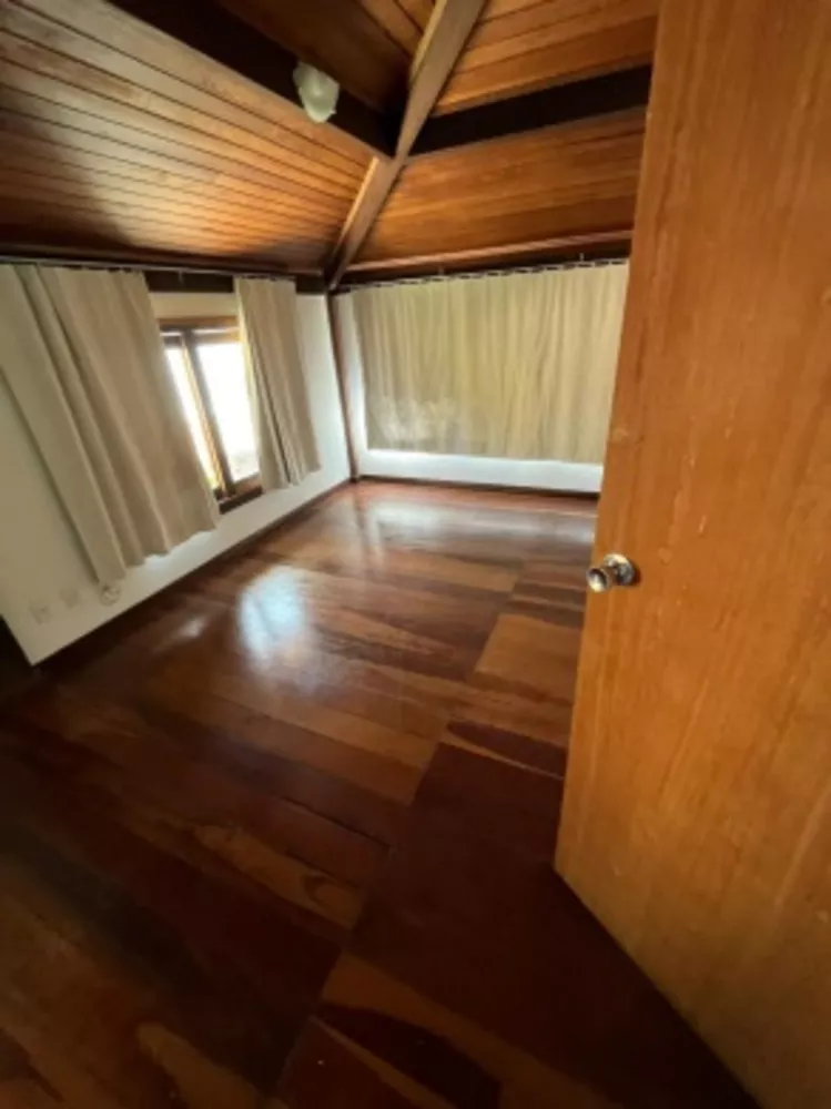 Casa de Condomínio para alugar com 4 quartos, 1000m² - Foto 6