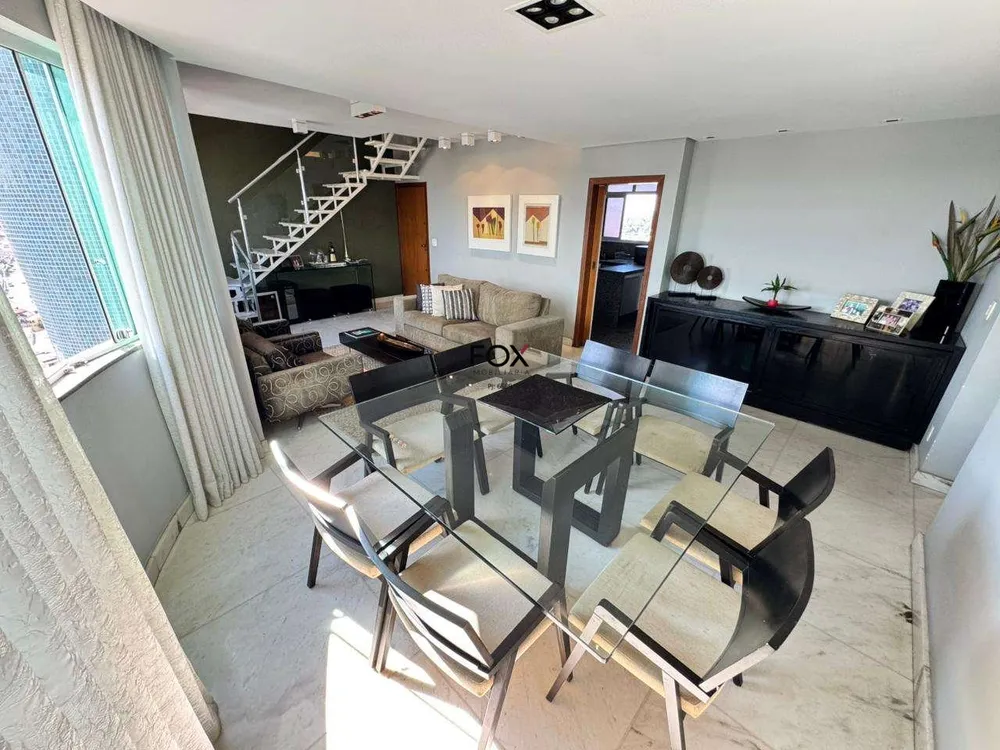 Cobertura, 4 quartos, 246 m² - Foto 2