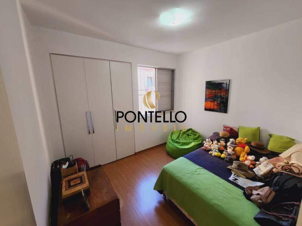 Apartamento à venda com 4 quartos, 227m² - Foto 4
