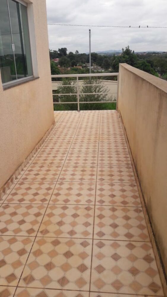Casa à venda com 3 quartos, 55m² - Foto 4