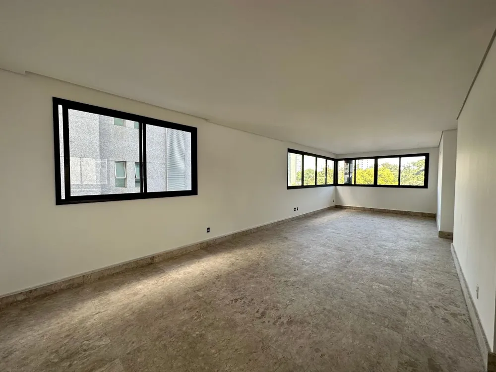 Apartamento, 4 quartos, 205 m² - Foto 2