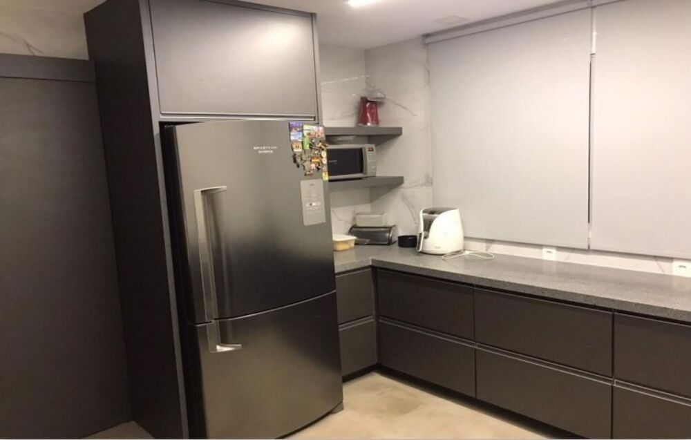 Cobertura à venda com 3 quartos, 218m² - Foto 2