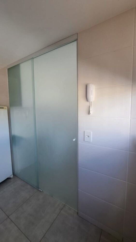 Apartamento à venda com 2 quartos, 70m² - Foto 7