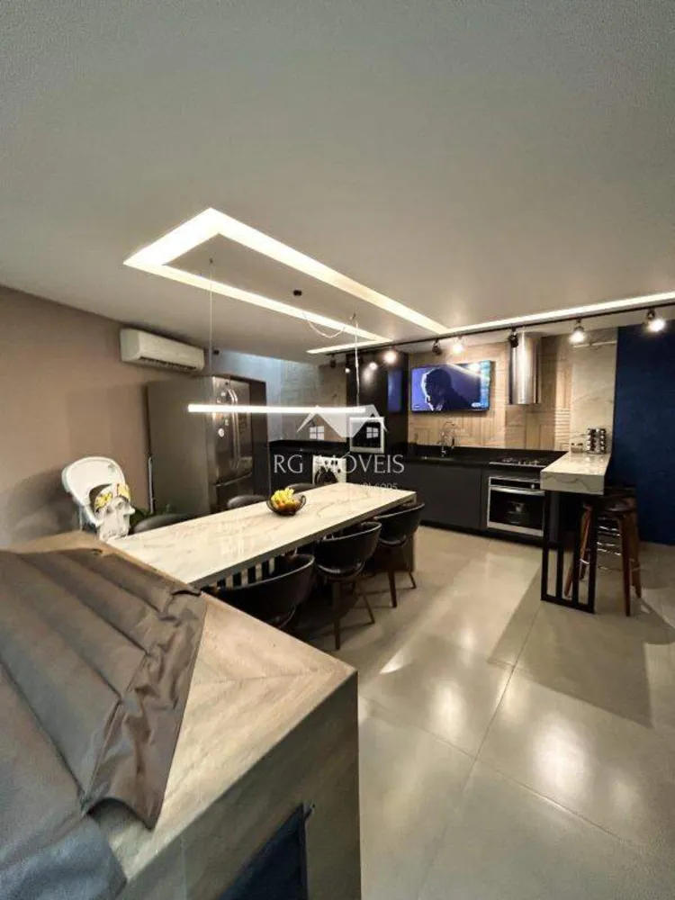 Casa, 3 quartos, 210 m² - Foto 10