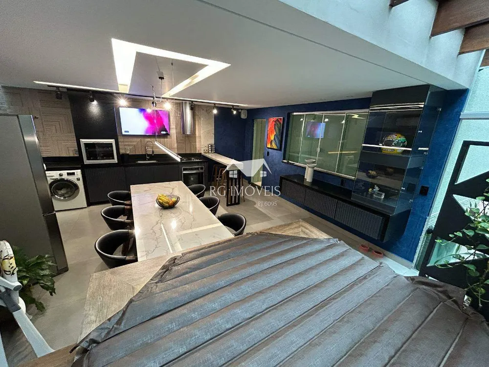 Casa, 3 quartos, 210 m² - Foto 8