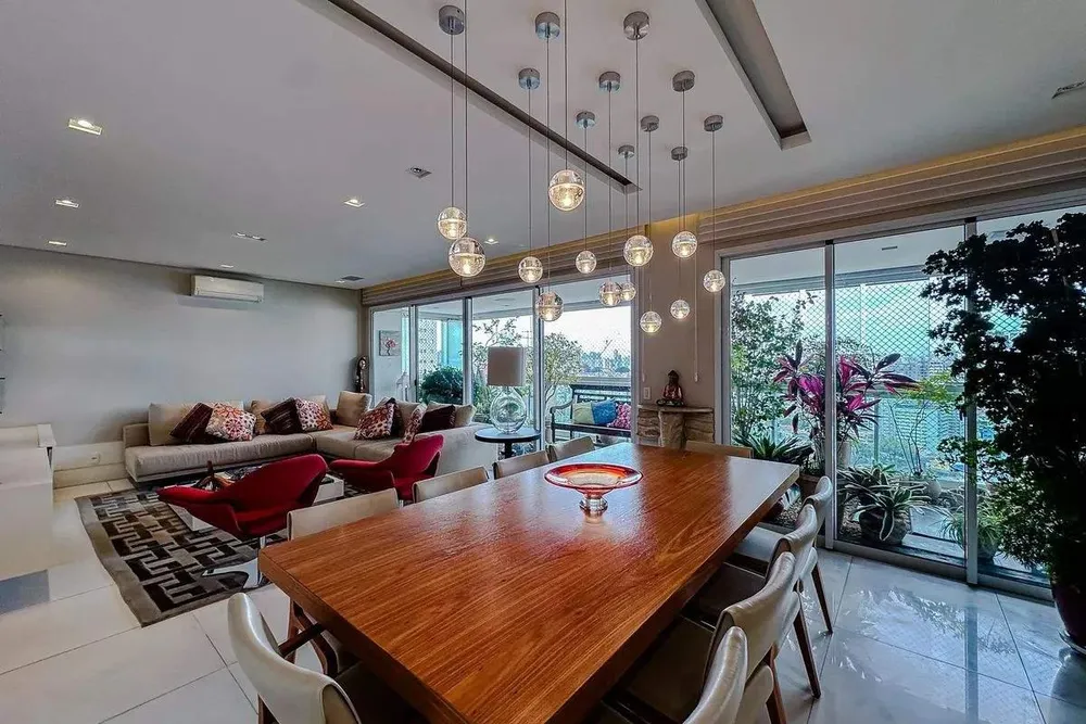 Apartamento, 4 quartos, 228 m² - Foto 1