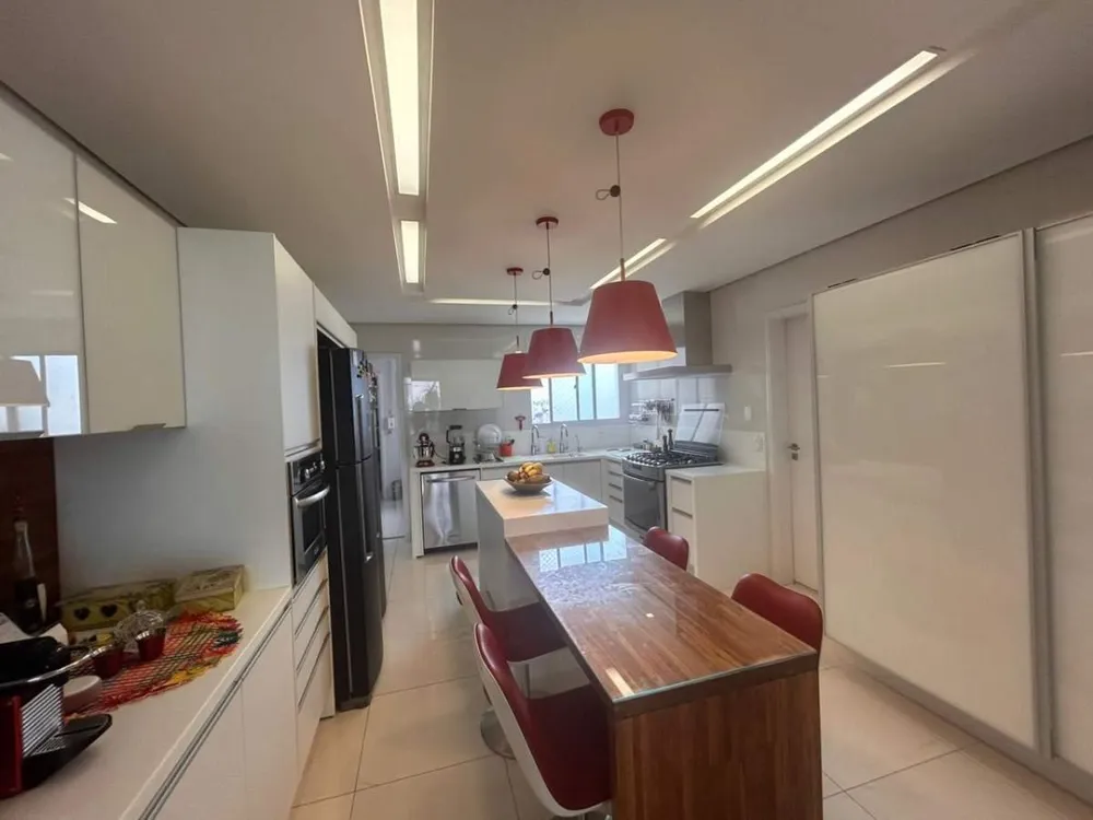 Apartamento, 4 quartos, 228 m² - Foto 11