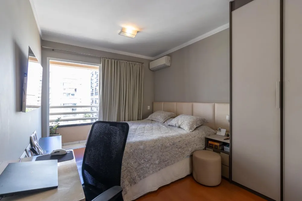 Apartamento, 3 quartos, 137 m² - Foto 2