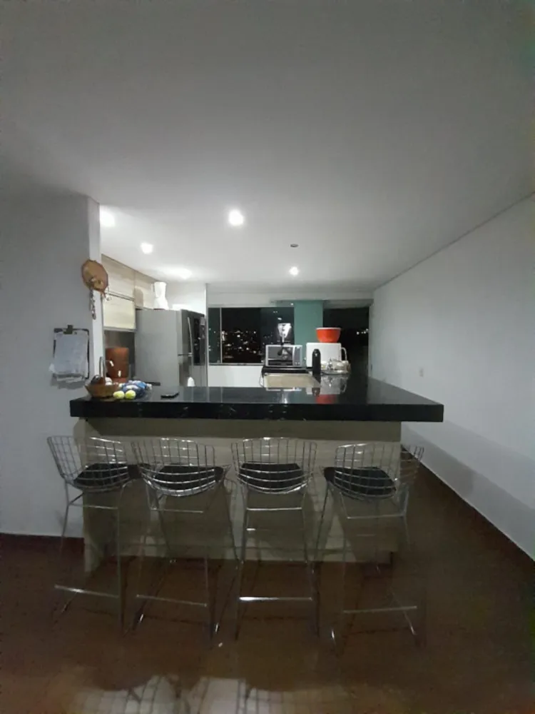 Casa, 3 quartos, 430 m² - Foto 2
