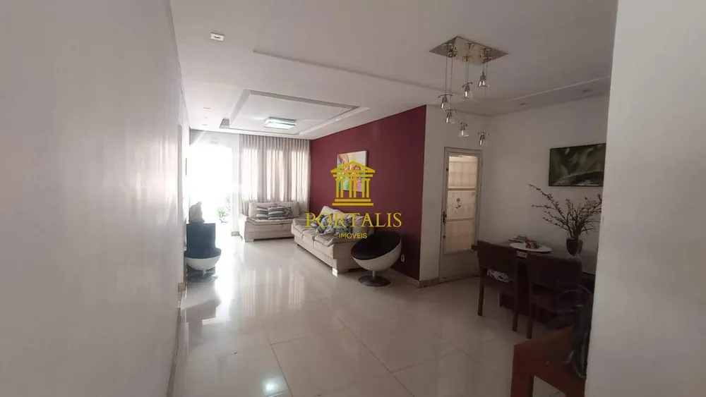 Casa, 4 quartos, 180 m² - Foto 6