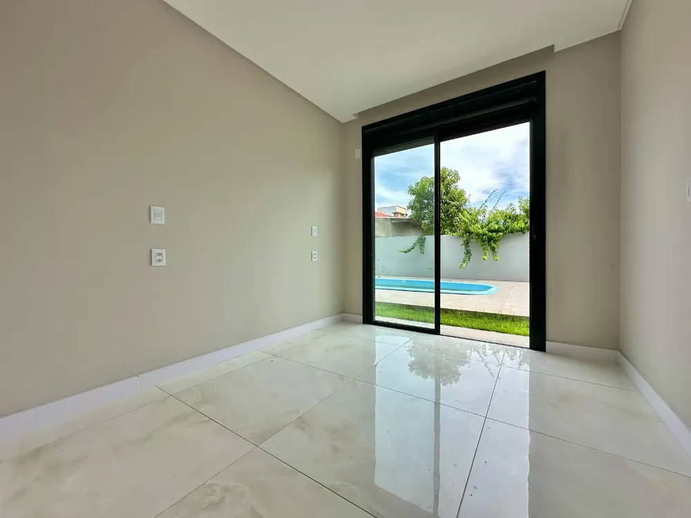 Casa, 3 quartos, 132 m² - Foto 1