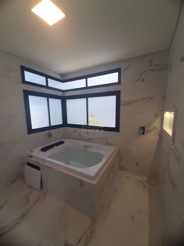 Casa à venda com 3 quartos, 191m² - Foto 8