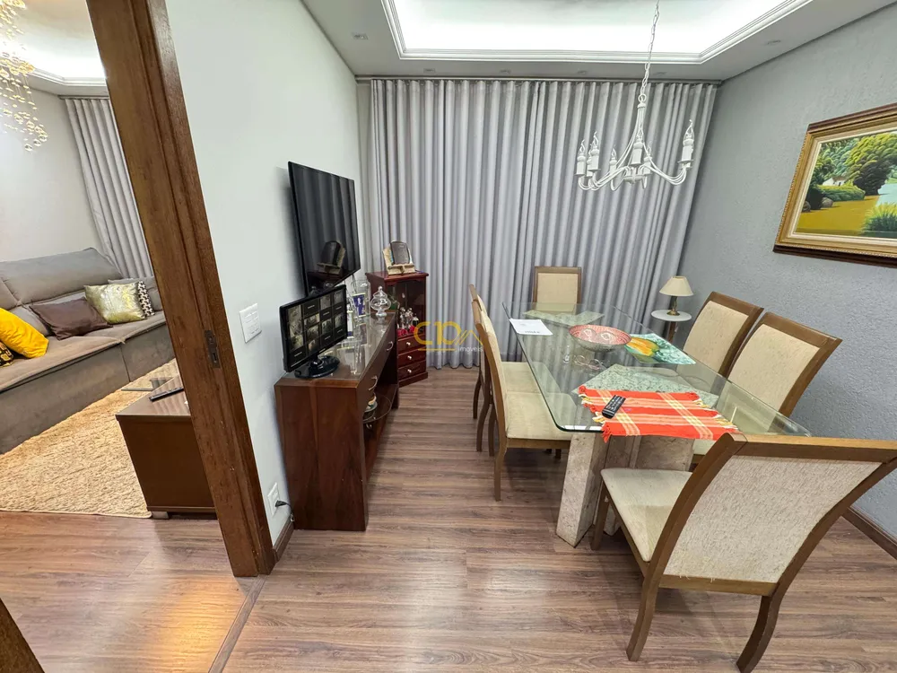 Apartamento, 3 quartos, 130 m² - Foto 2