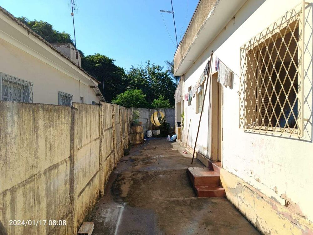 Casa à venda com 3 quartos, 94m² - Foto 2