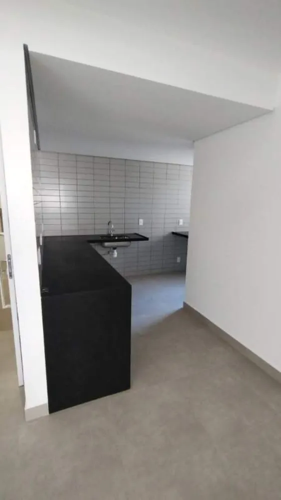 Cobertura, 3 quartos, 168 m² - Foto 2