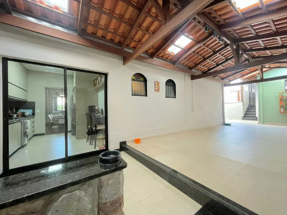 Casa à venda com 3 quartos, 525m² - Foto 13