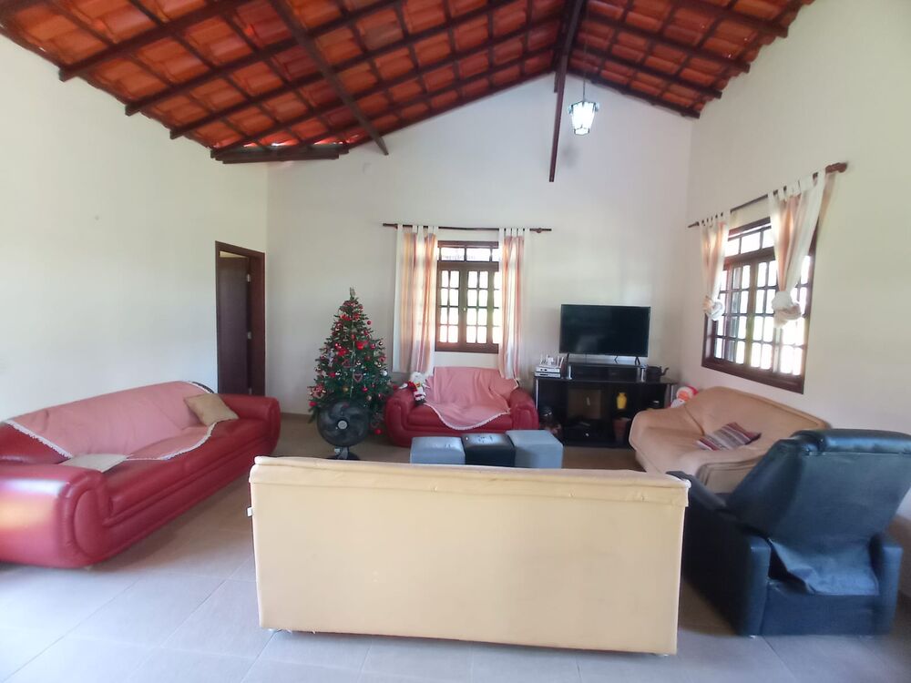 Sítio à venda com 5 quartos, 2327m² - Foto 4