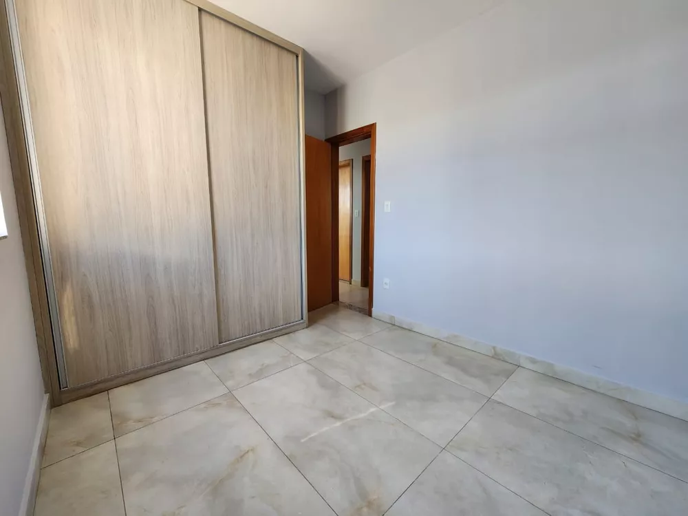 Apartamento à venda com 3 quartos, 64m² - Foto 7