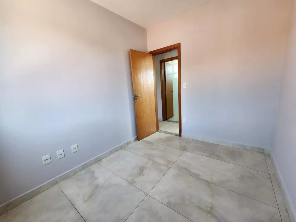 Apartamento à venda com 3 quartos, 64m² - Foto 9