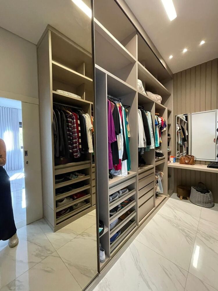 Casa de Condomínio à venda com 4 quartos, 1100m² - Foto 4