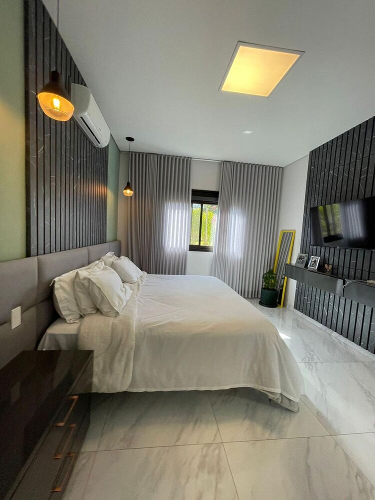 Casa de Condomínio à venda com 4 quartos, 1100m² - Foto 2