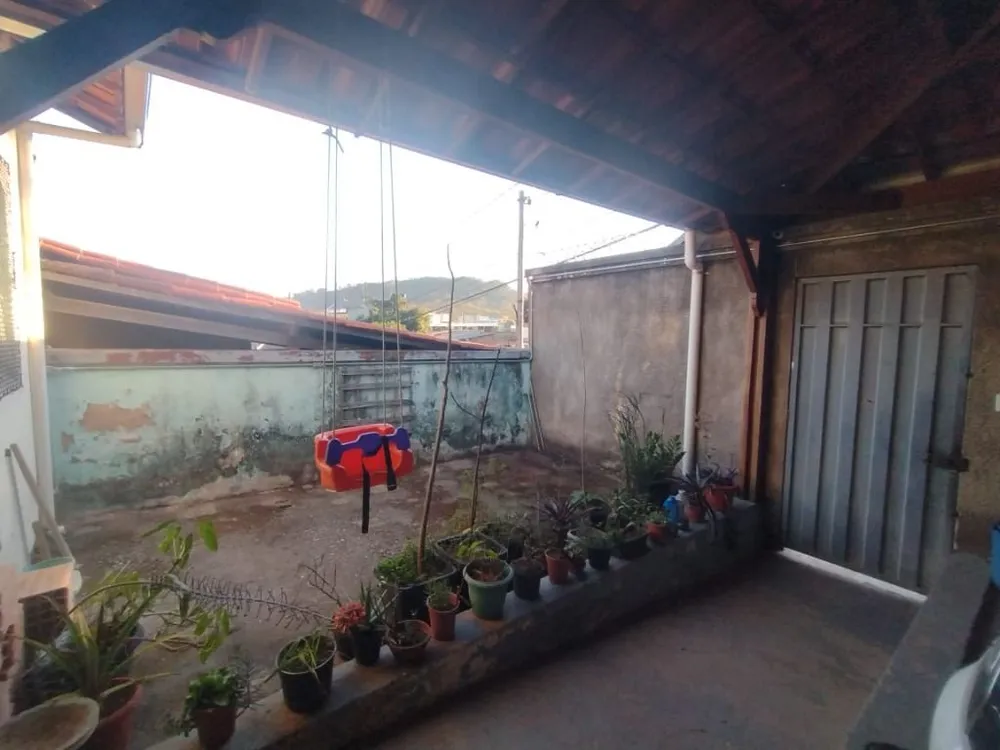 Casa, 3 quartos, 360 m² - Foto 1