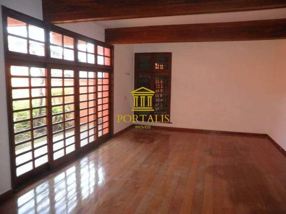 Casa, 4 quartos, 250 m² - Foto 2