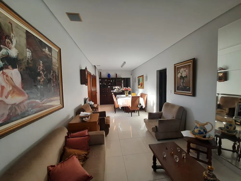 Casa, 3 quartos, 381 m² - Foto 1