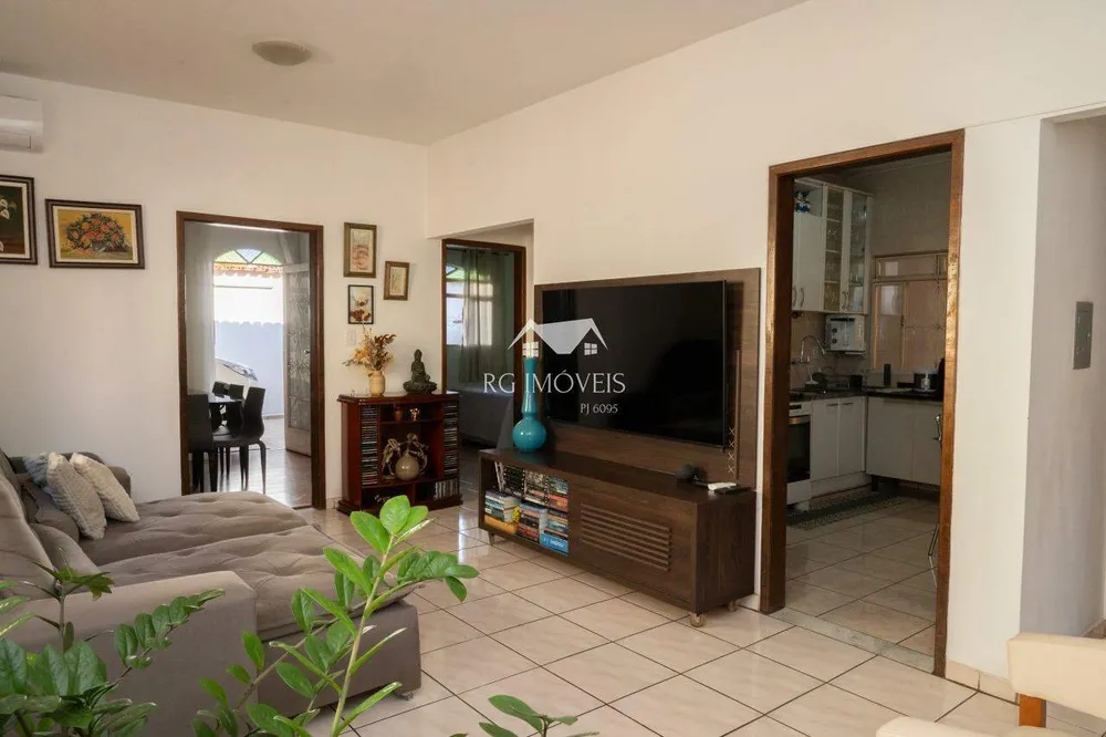 Casa, 3 quartos, 280 m² - Foto 2
