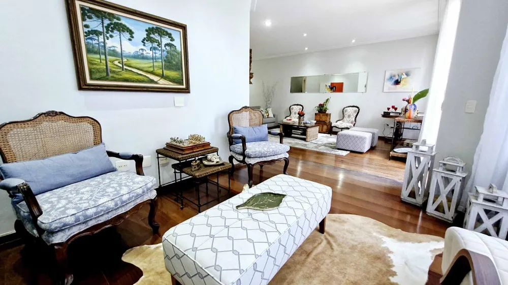 Casa, 4 quartos, 520 m² - Foto 1