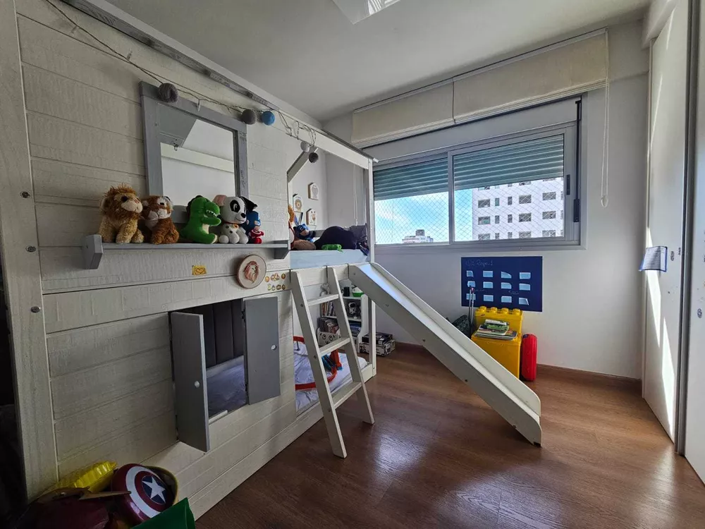 Apartamento à venda com 4 quartos, 160m² - Foto 17