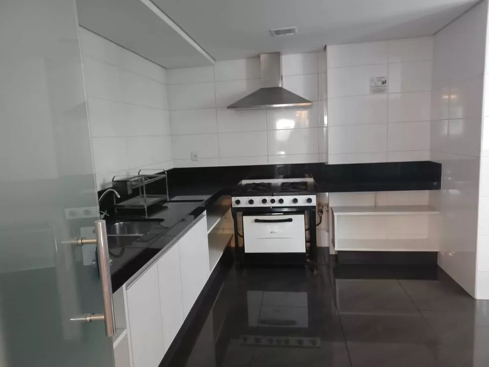 Apartamento à venda com 4 quartos, 160m² - Foto 9