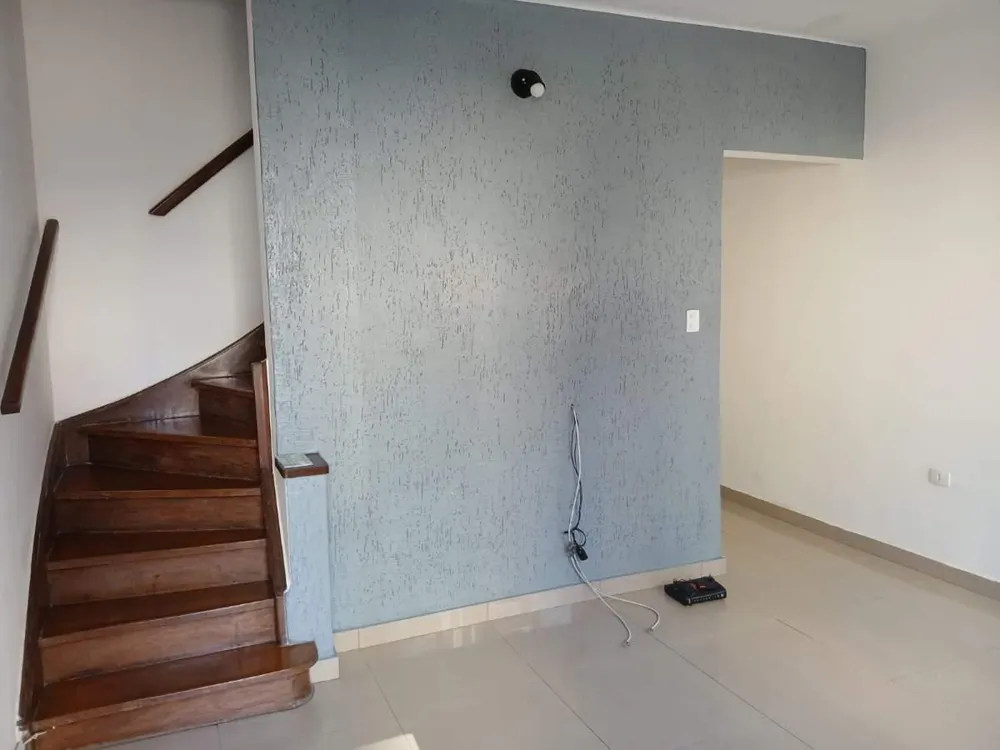 Casa, 2 quartos, 68 m² - Foto 1