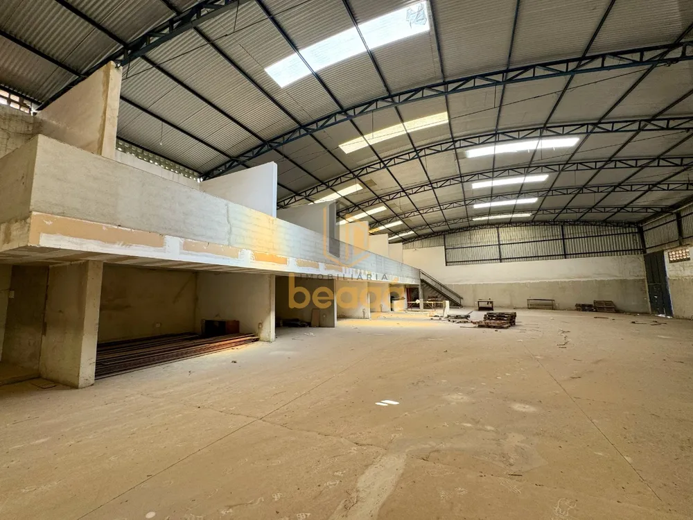 Depósito-Galpão, 1000 m² - Foto 1