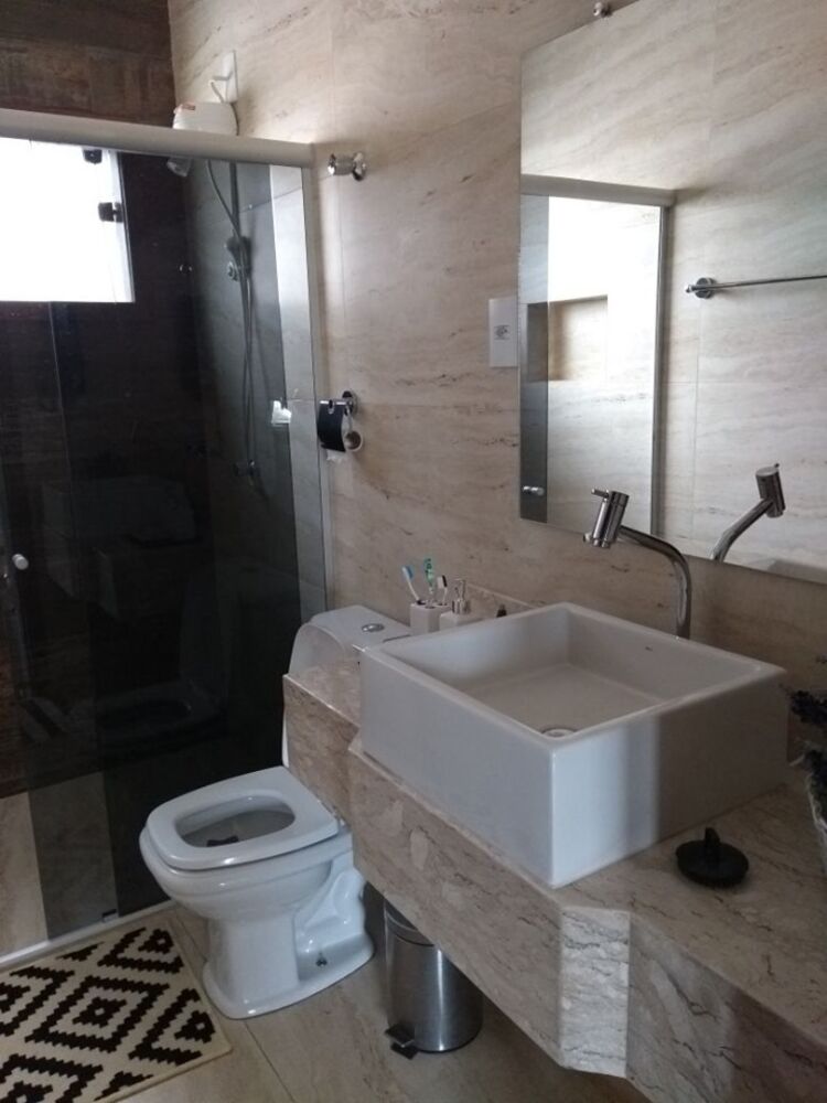 Casa para alugar com 4 quartos, 279m² - Foto 13