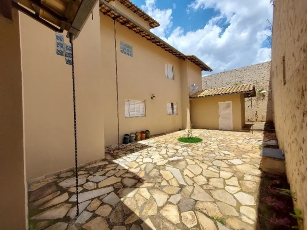 Casa, 4 quartos, 232 m² - Foto 12