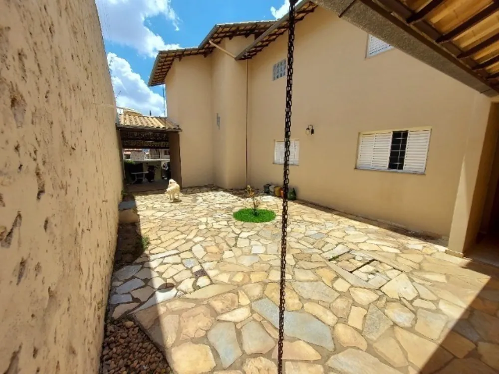 Casa, 4 quartos, 232 m² - Foto 11