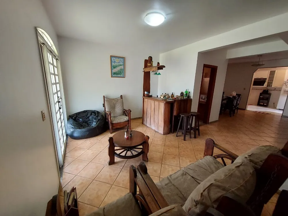 Casa, 4 quartos, 232 m² - Foto 3