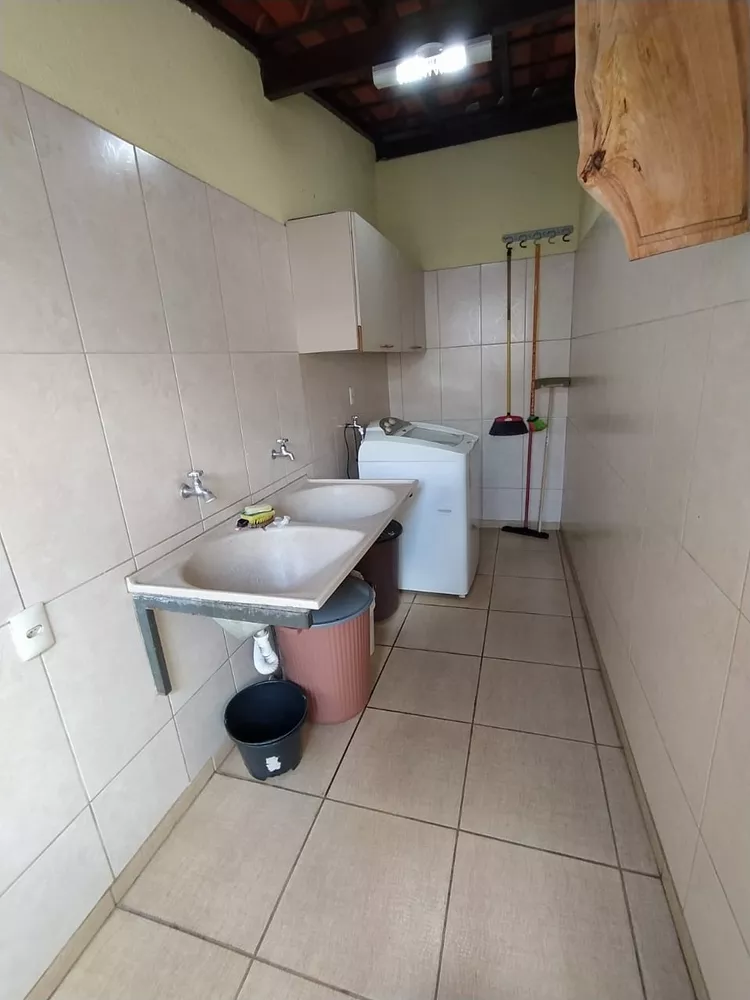 Casa à venda com 3 quartos, 360m² - Foto 24