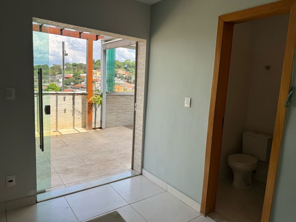 Cobertura à venda com 3 quartos, 143m² - Foto 3