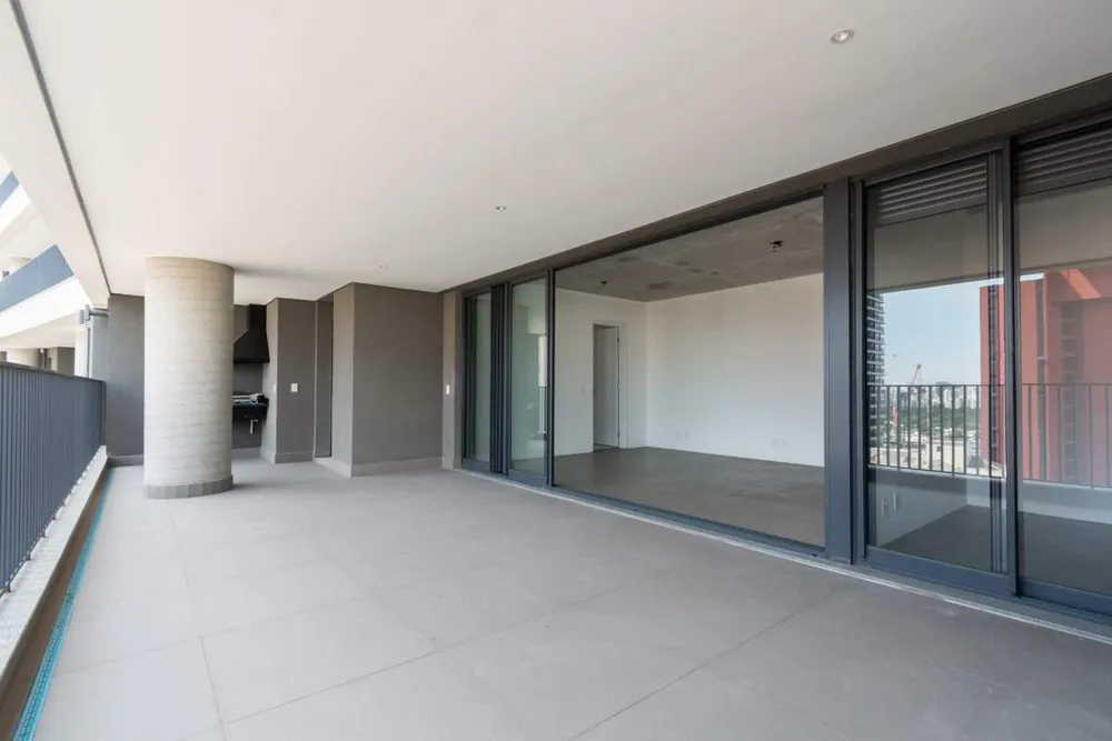 Apartamento, 3 quartos, 3637 m² - Foto 2