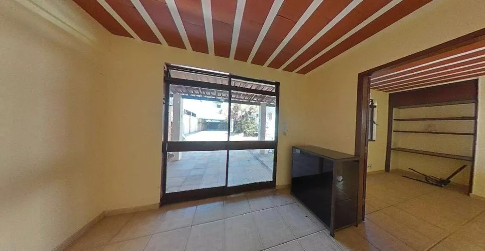 Casa à venda com 2 quartos, 175m² - Foto 14