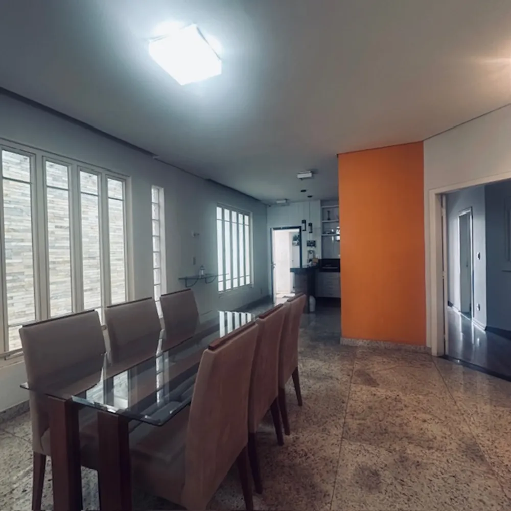 Casa, 3 quartos, 282 m² - Foto 2