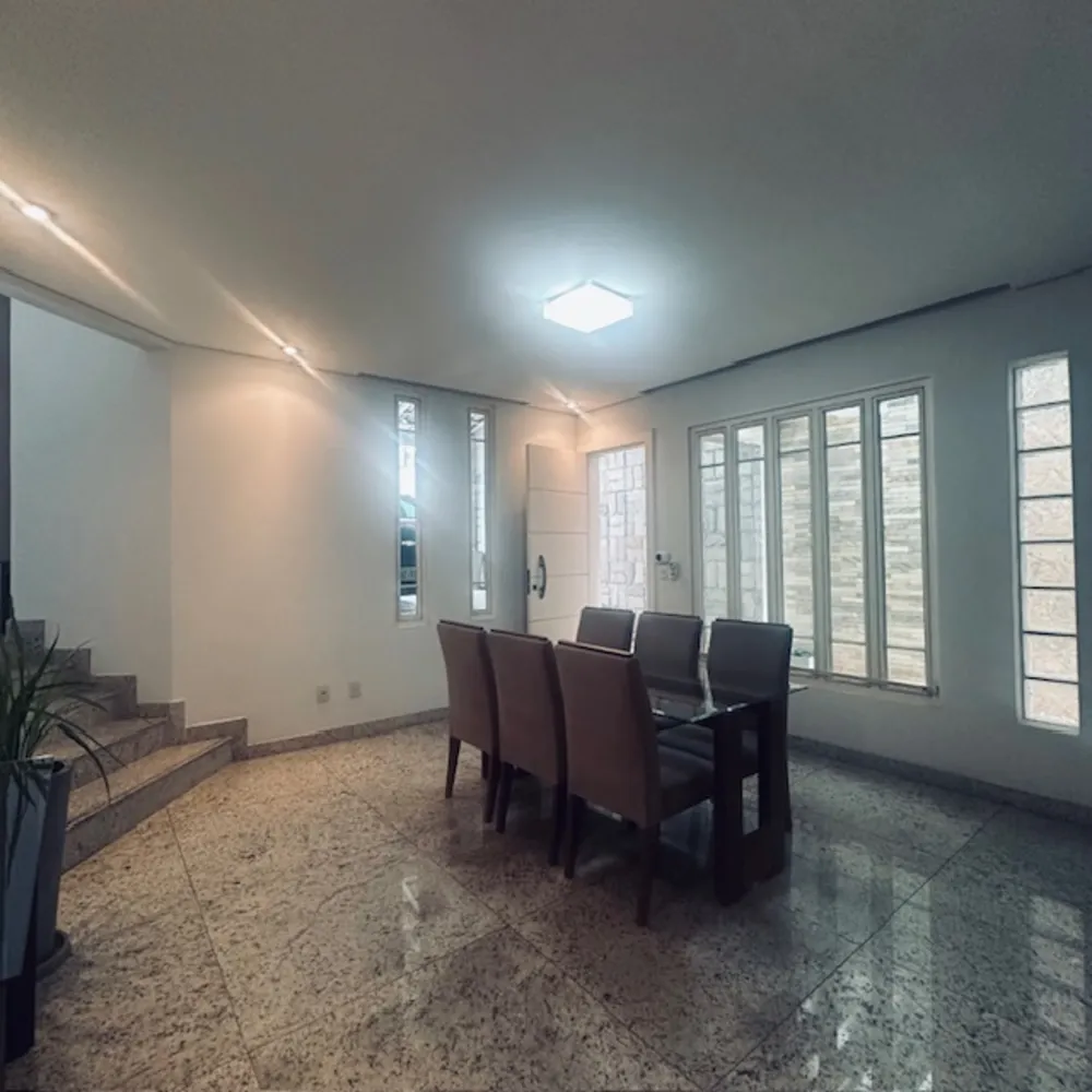 Casa, 3 quartos, 282 m² - Foto 3