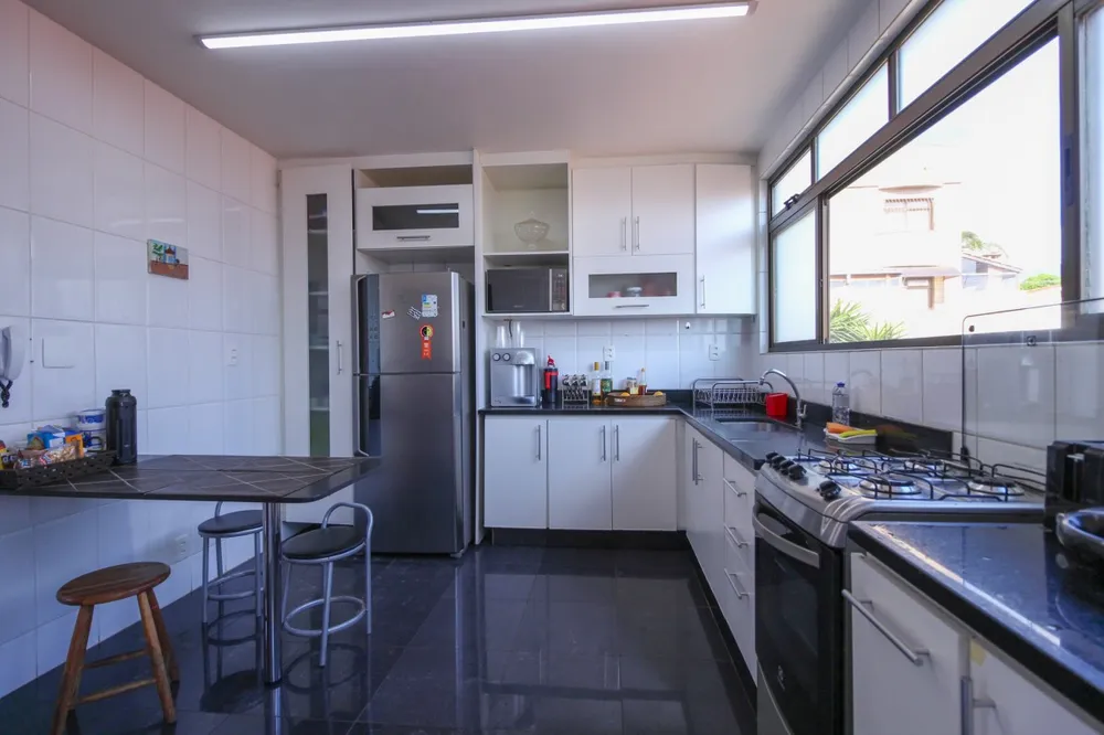 Apartamento, 4 quartos, 243 m² - Foto 12