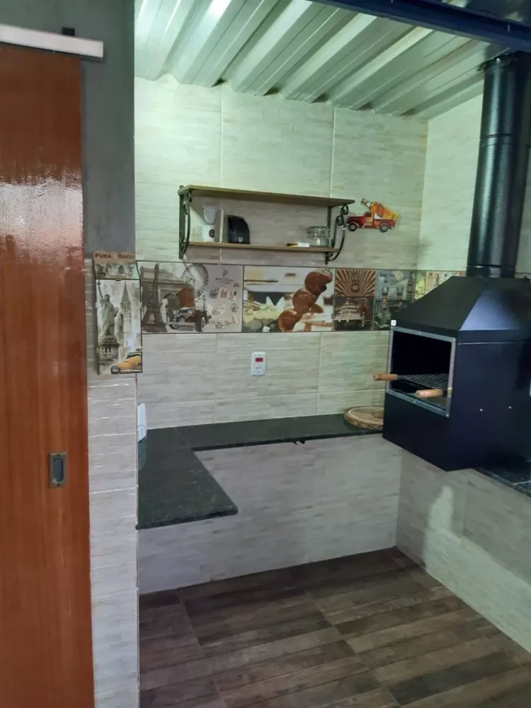 Casa à venda com 3 quartos, 159m² - Foto 4