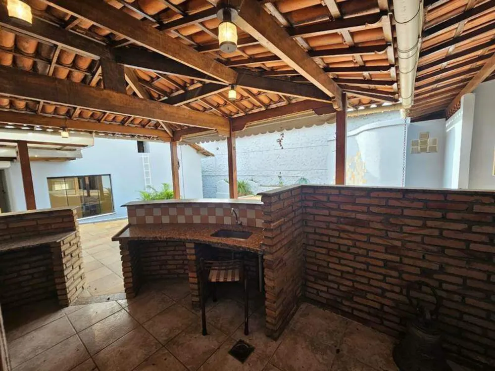 Casa, 3 quartos, 250 m² - Foto 13