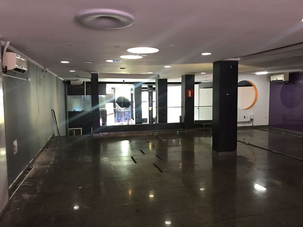 Prédio Inteiro à venda, 1100m² - Foto 1