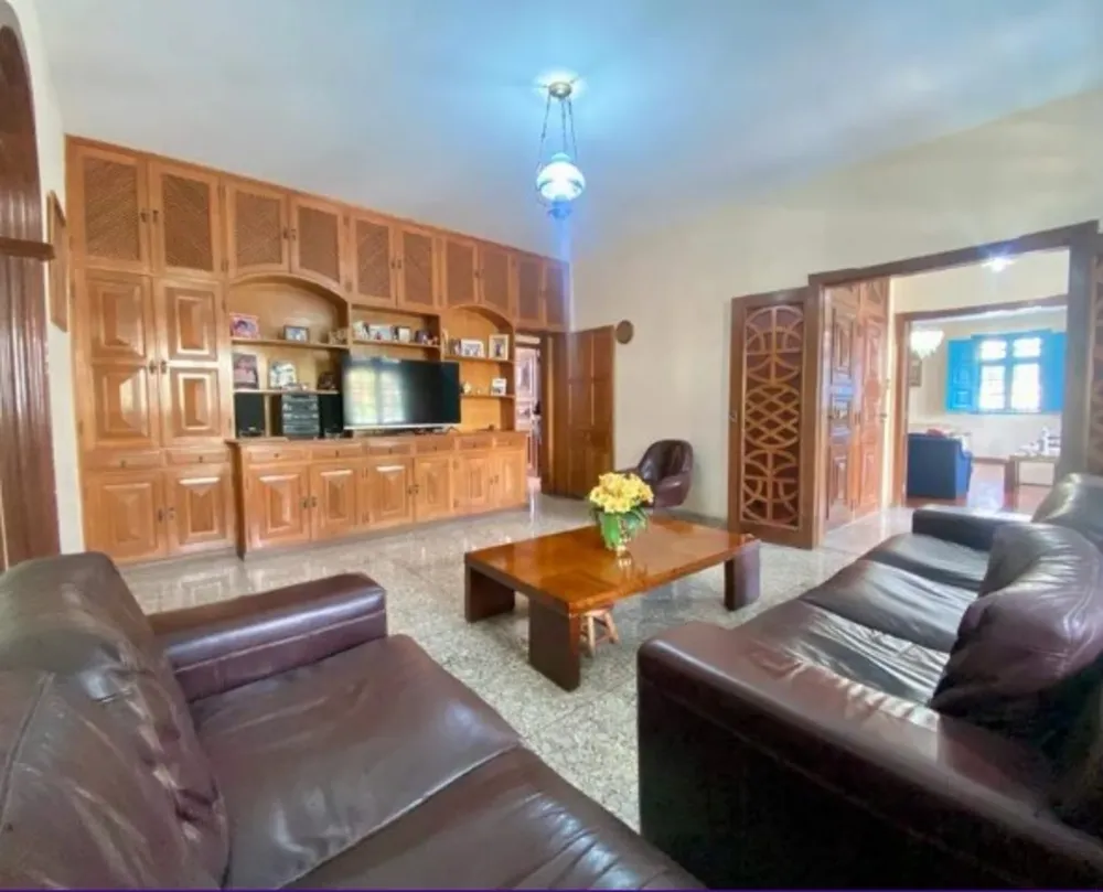 Casa, 3 quartos, 447 m² - Foto 1